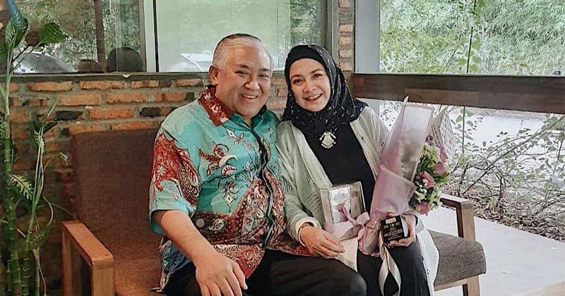 Instagram.com/akbarcapri